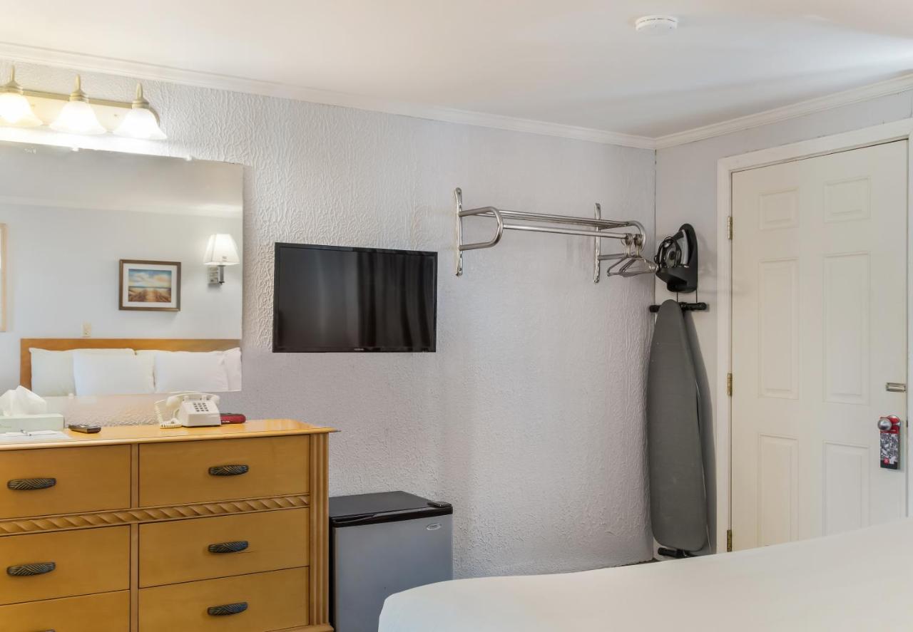 Americas Best Value Inn Hyannis Ngoại thất bức ảnh