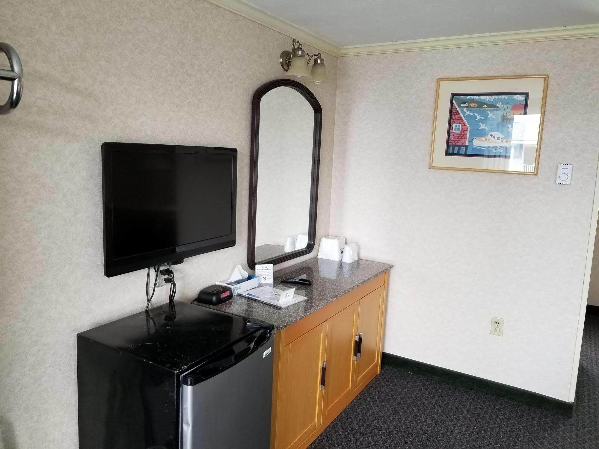 Americas Best Value Inn Hyannis Ngoại thất bức ảnh