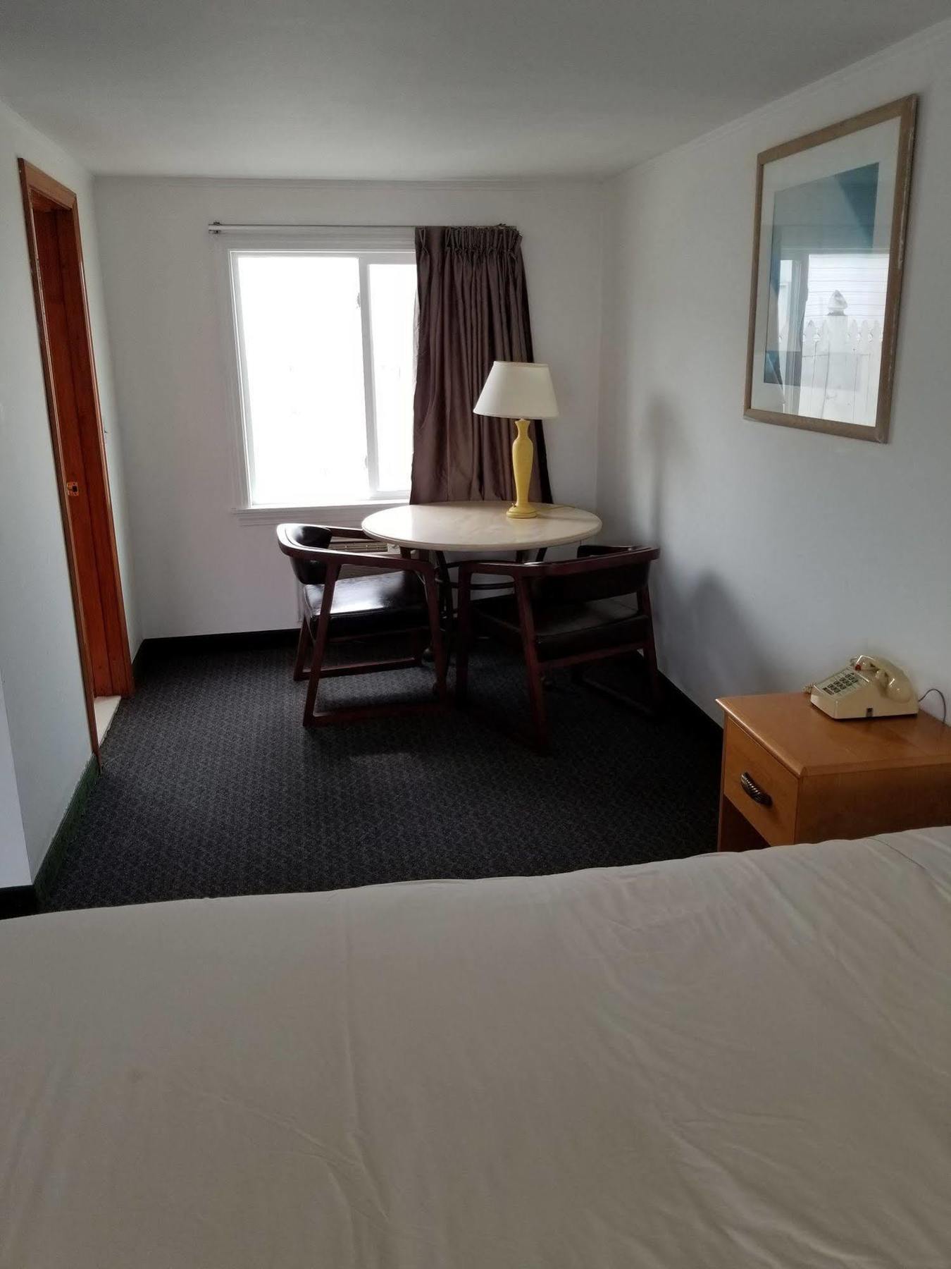 Americas Best Value Inn Hyannis Ngoại thất bức ảnh